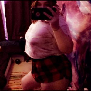 Meet your Posher, Avery